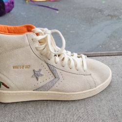 Looney Tunes x Pro Converse 