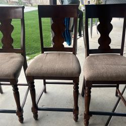 3 Bar Stools