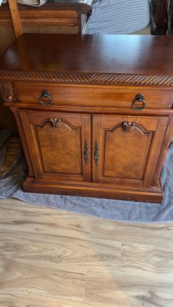 2 Solid Quality Matching Night  Stands