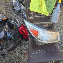 2012 Chevrolet Buick LaCrosse Alpheon Right Headlight