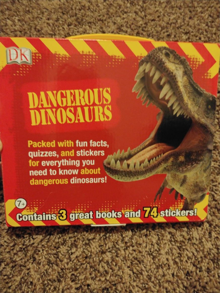Dangerous Dinosaurs Book set