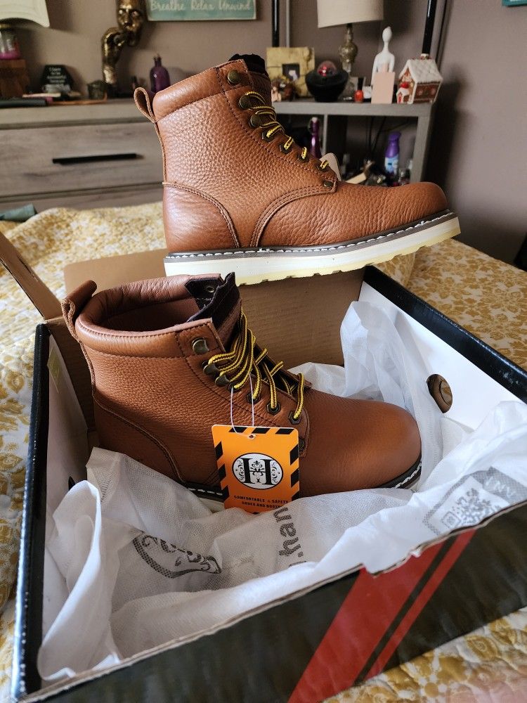 Men's Handpoint (Die Hard) BOOTS, Still In Box, NEW