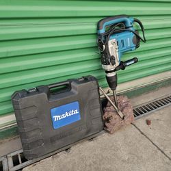 Makita