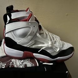 Jordan Jump man Two Trey Size 11