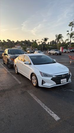 2020 Hyundai Elantra