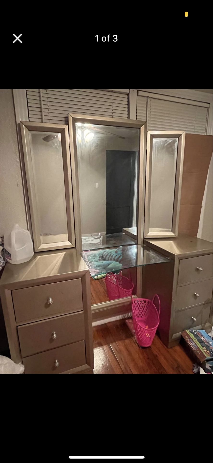 Makeup Vanity