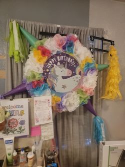 Unicorn star pinata