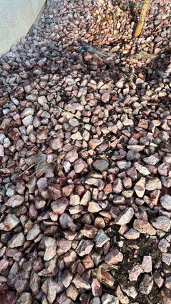 Landscaping rocks -FREE in Temescal Valley.