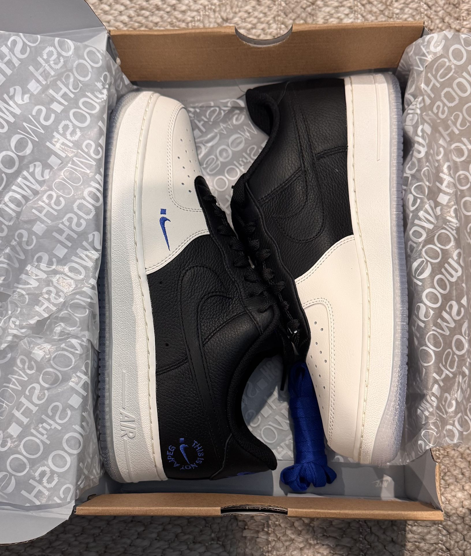 Nike Air Force 1