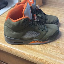 Jordan 5 Retro Olive 