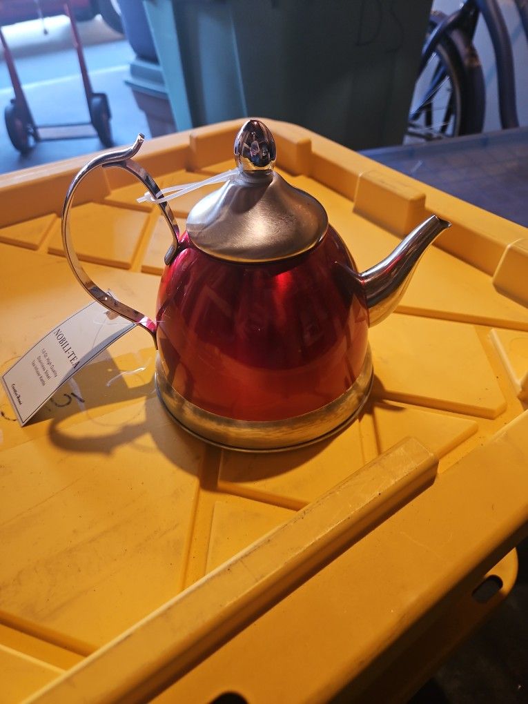 Red Tea Kettle- Tetera xa el te
