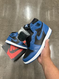 Jordan 1 Retro High OG “Dark Marina”  Size 10.5m - 11.5m  IN HAND BRAND NEW