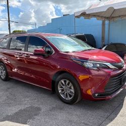 🏆🏆 2025 TOYOTA SIENNA XLE 7 PASSENGER