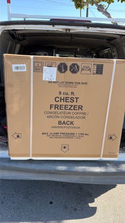New freezer 9 cu.ft.