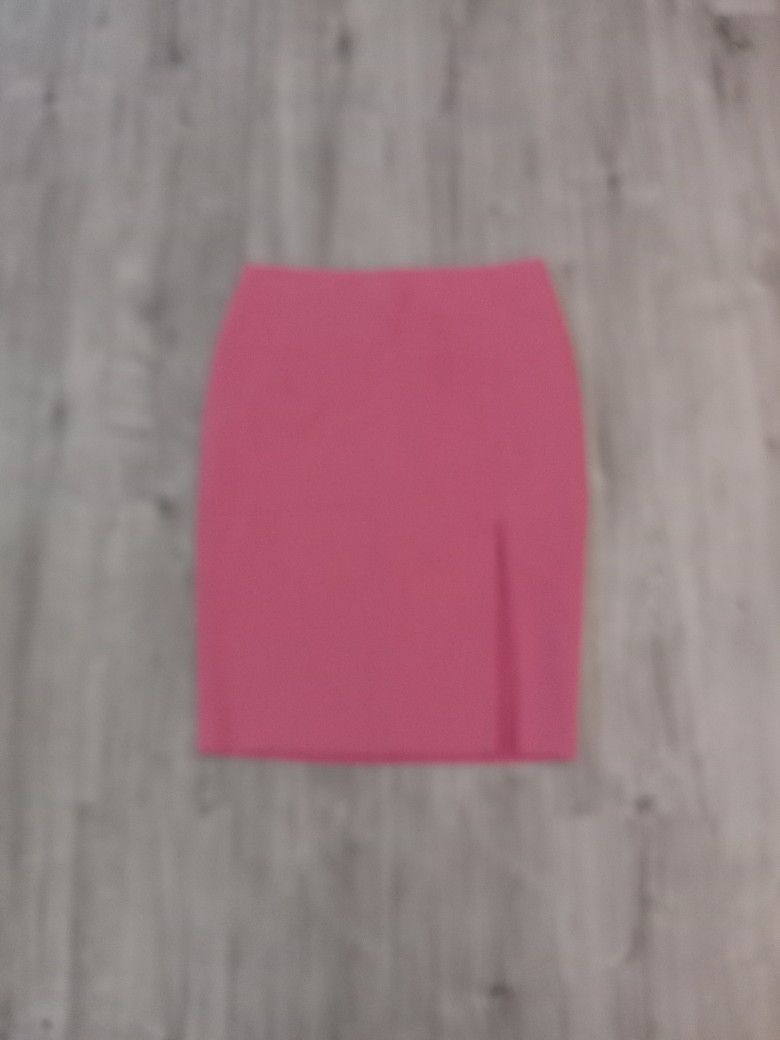 EXPRESS Pink Strait Pencil Skirt With Front Leg Slit Size 8