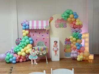 Balloon garland