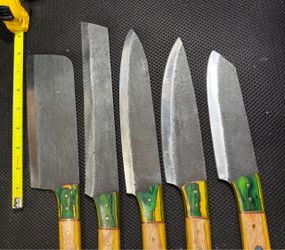 CUSTOM HAND MADE DAMASCUS Steel  CHEF/KITCHEN FORGED KNIVES SET