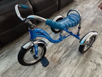 Tricycle