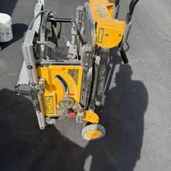 DEWALT 15 Amp Corded 10 in. Job Site Table Saw with Rolling Stand