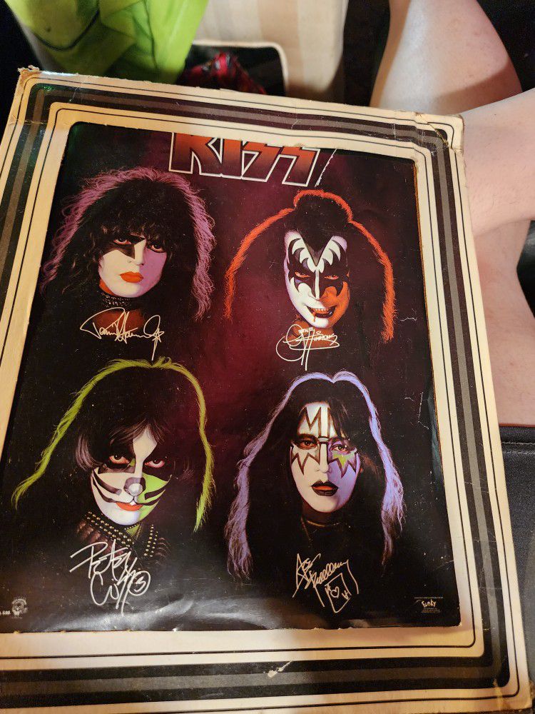 KISS pictures With Signatures 