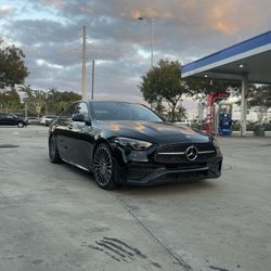 2023 Mercedes C300 