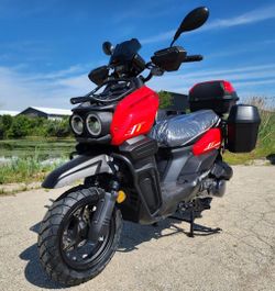 NEW Condor Tank 200 4 Stroke EFI Scooter - Red