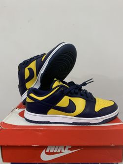 Michigan Dunk