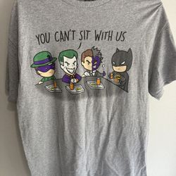 Batman Mens T Shirt Sz L Villains Joker Two Face Riddler Gray Tee Shirt