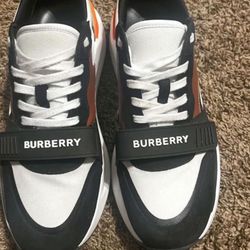 Burberry Ramsey Sneakers