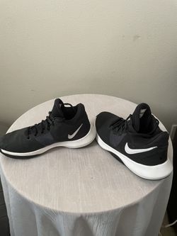 Nike Basketball Shoes Size 5