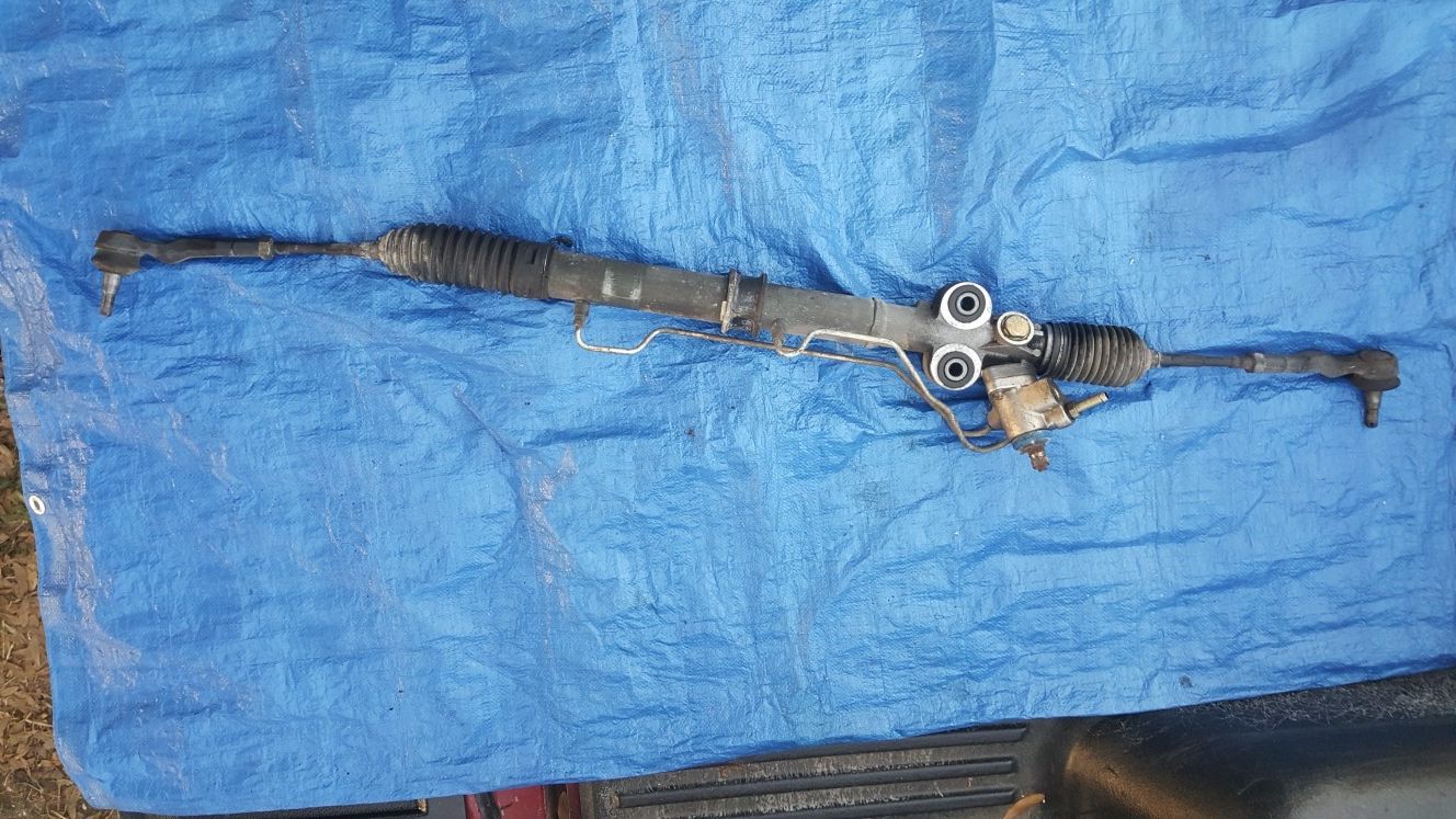 03-06 Infinity G35 steering gear