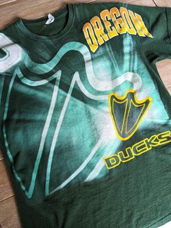 Vintage 90s Oregon Ducks UofO "Go Ducks" All Over Print Shirt