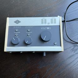 Universal Audio Volt 276