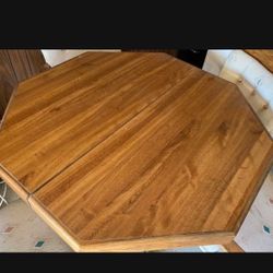 Round  Hard Wood Table 