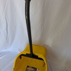 Jumbo Plastic Standing Dust Pan