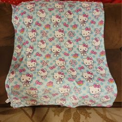 Small Kids' Hello Kitty Throw Blanket 40"×50"