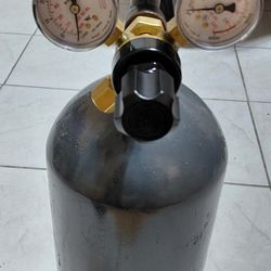 ARGON MIX  / HARRIS REGULATOR