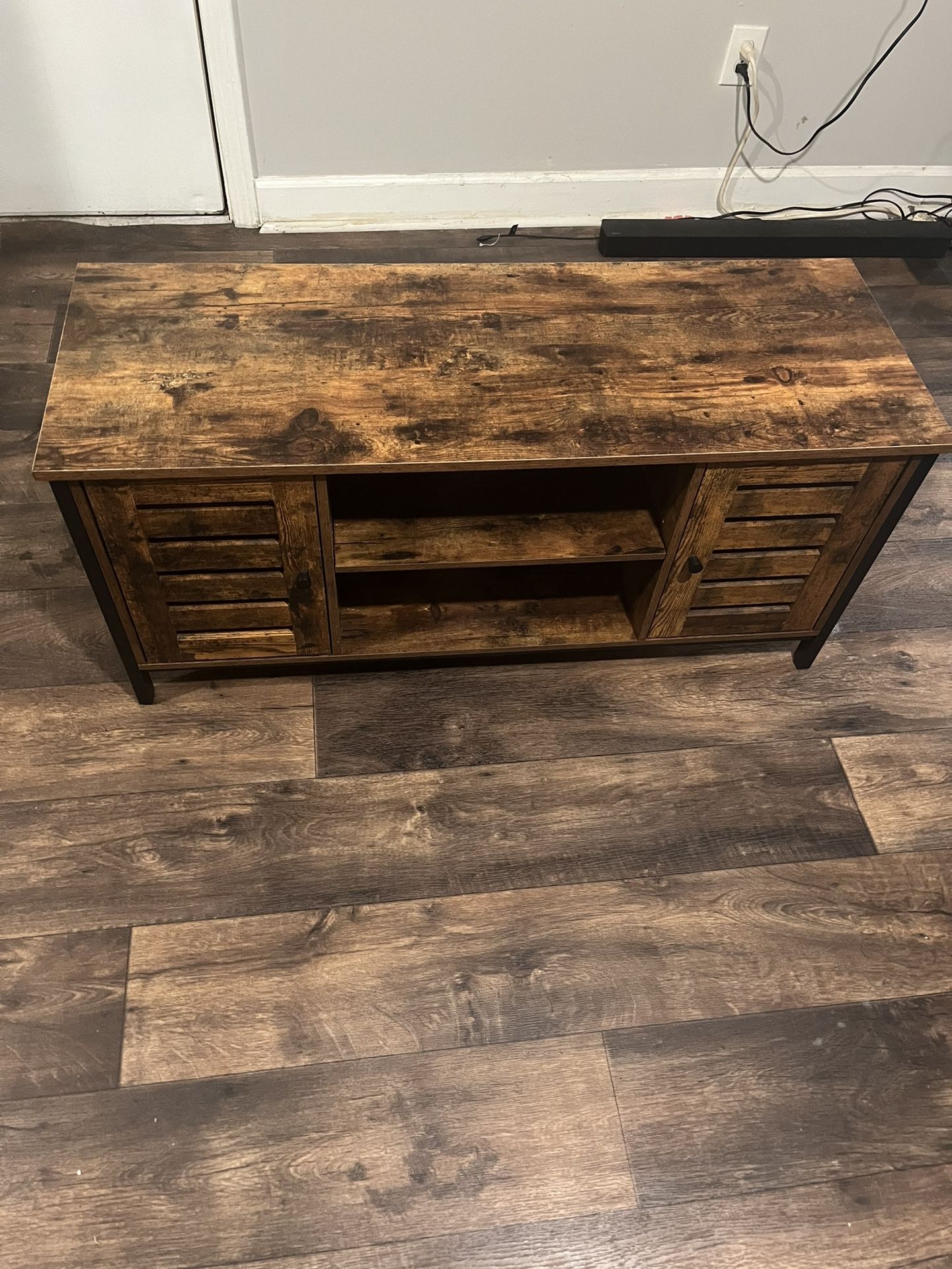 Tv stand
