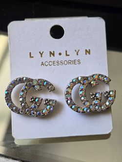 Fashion earrings