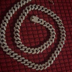 Cuban Chain - Moissanite