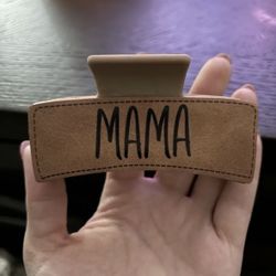 Women’s Hair Clip NWT, Mom Life, Wifey 