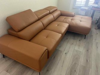 New Leather Sectional Couch with Chaise - Tangerine - Free Delivery 🚚