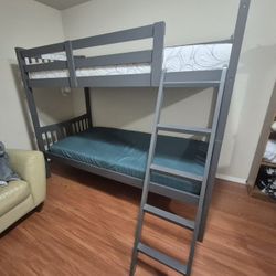 Bunk Bed Twin Over Twin w/ Matresses