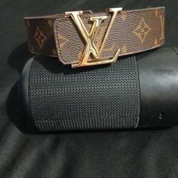 LV Initiales Belt