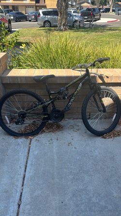 26 in Mongoose standoff bike