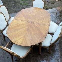 Dining Set And Hatch 