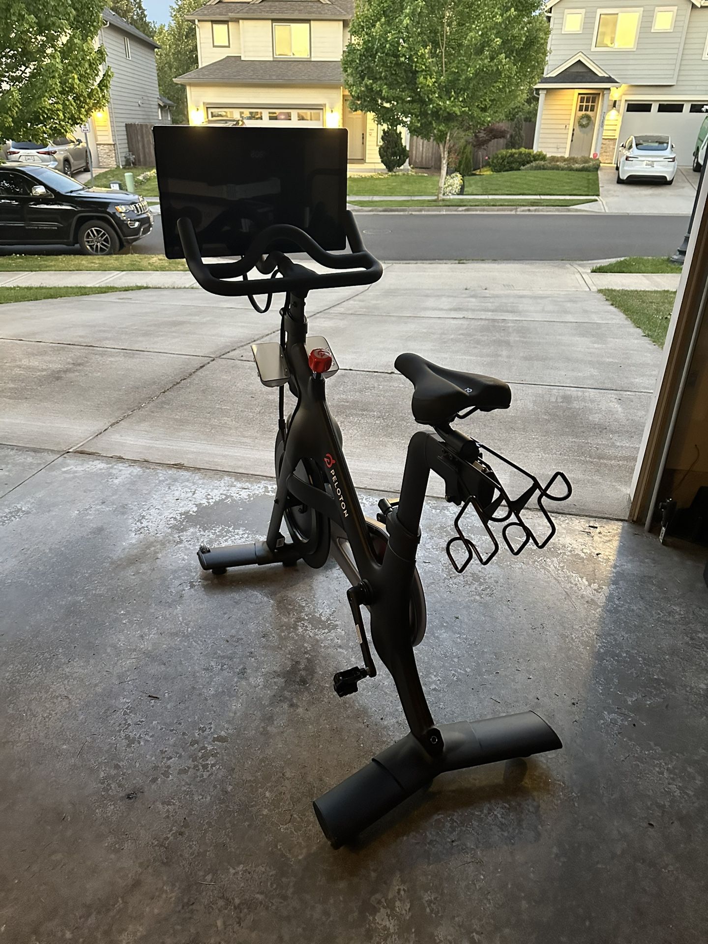 Peloton Bike Gen 2 - New