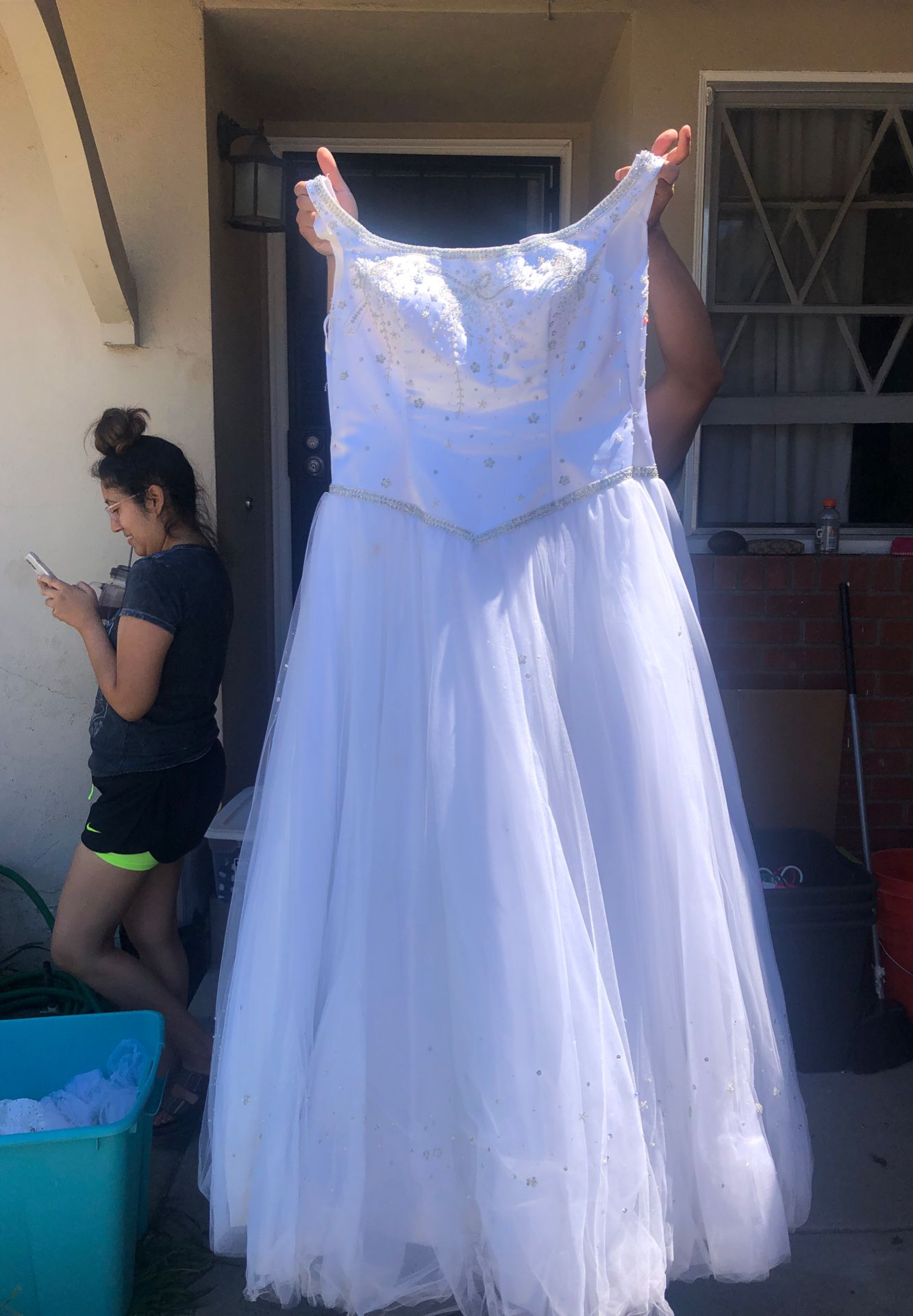 15 year old (quinceanera)dress size 18.. needs cleaning ..