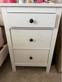 bedside table ikea