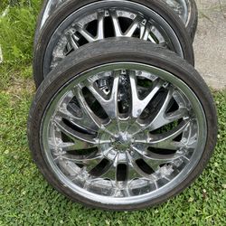 4 Rims With Tires
